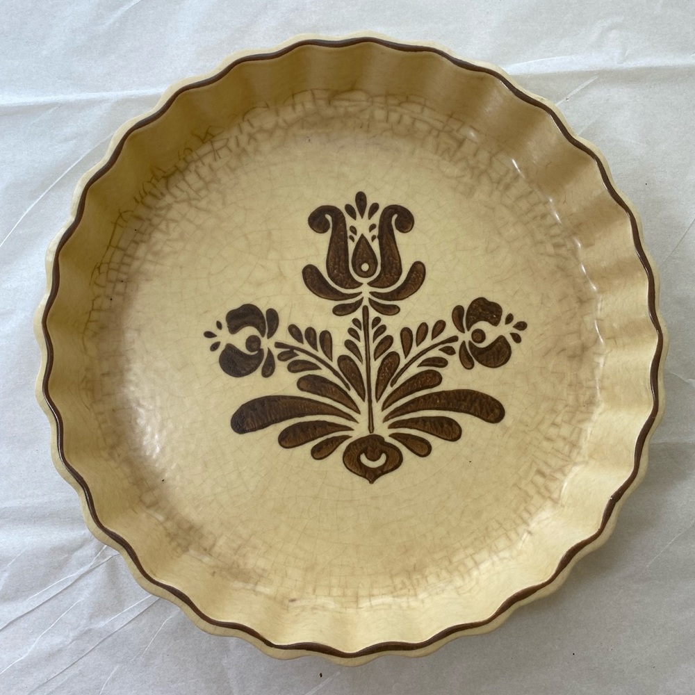 Vtg Pfaltzgraff Village Quiche Dish #233 Beige 9"